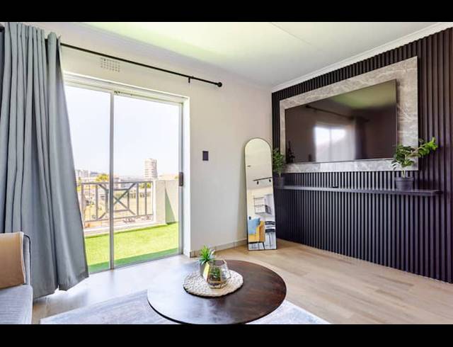 1 BEDROOM APARTMENT TO LET IN WEST BEACH